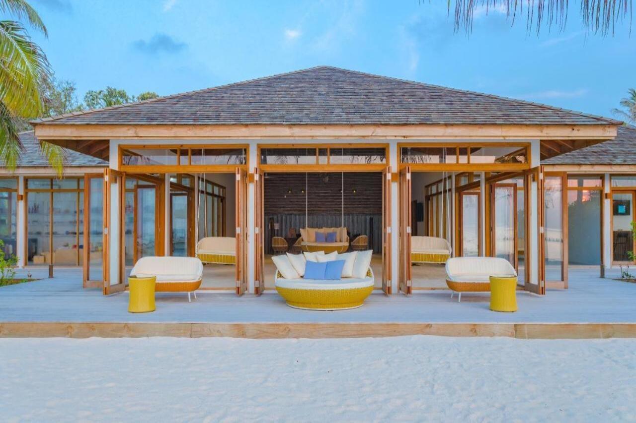 Innahura Maldives Resort Kurendhoo Extérieur photo