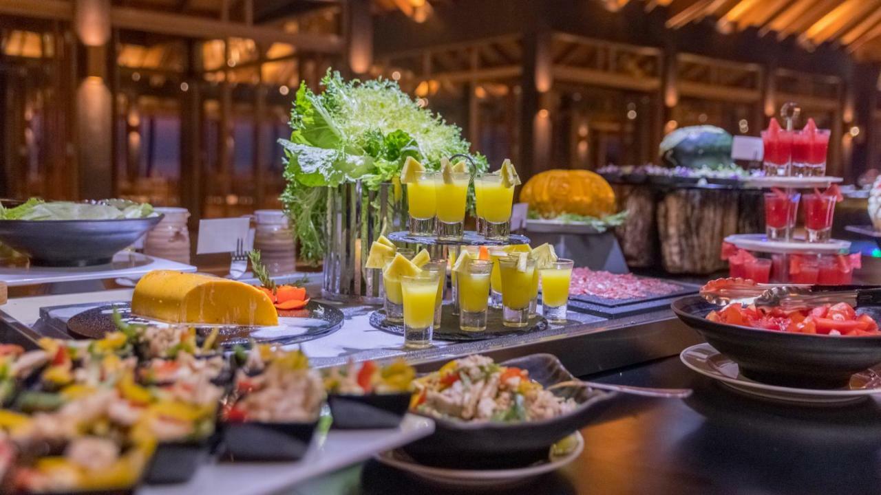 Innahura Maldives Resort Kurendhoo Extérieur photo