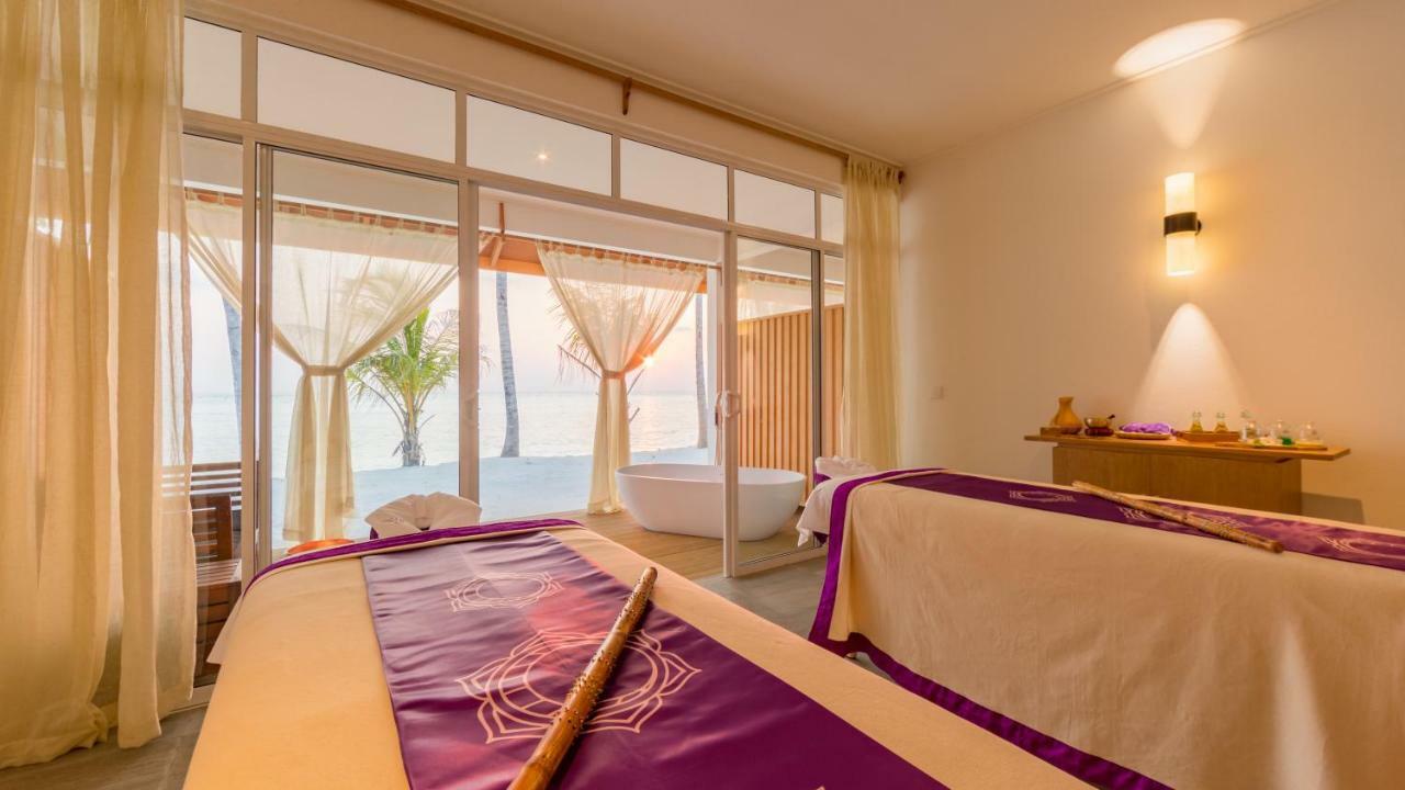 Innahura Maldives Resort Kurendhoo Extérieur photo
